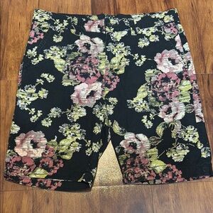 Floral Patterned Men's Shorts